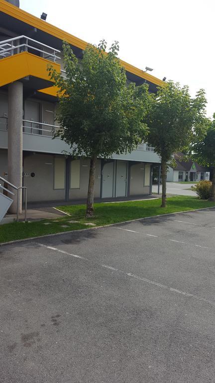 Premiere Classe Lille Sud - Seclin Kültér fotó